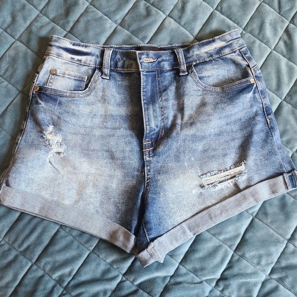Kendall and Kylie shorts